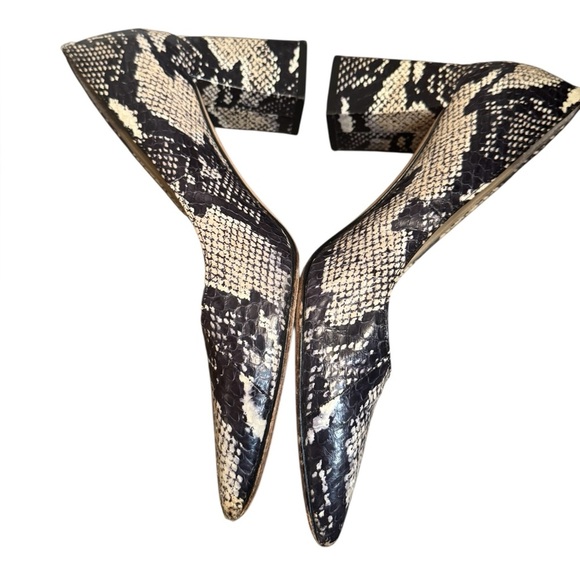 MARC FISHER LTD Women's Black Tan Multi  Snake Block Heels Pumps Leather EUC - Picture 5 of 17